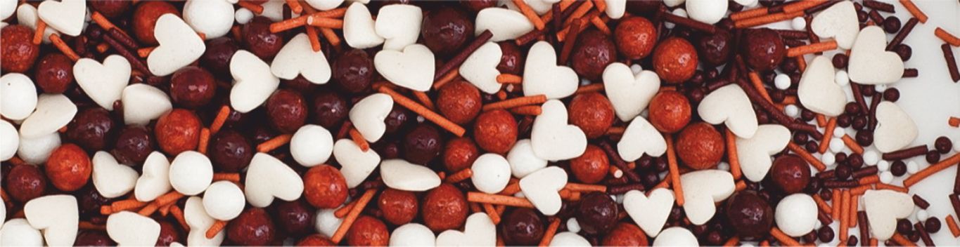 Decoratiuni din zahar mix: inimioare/perle/bastonase - maro/albe, 100g 71512 GPR