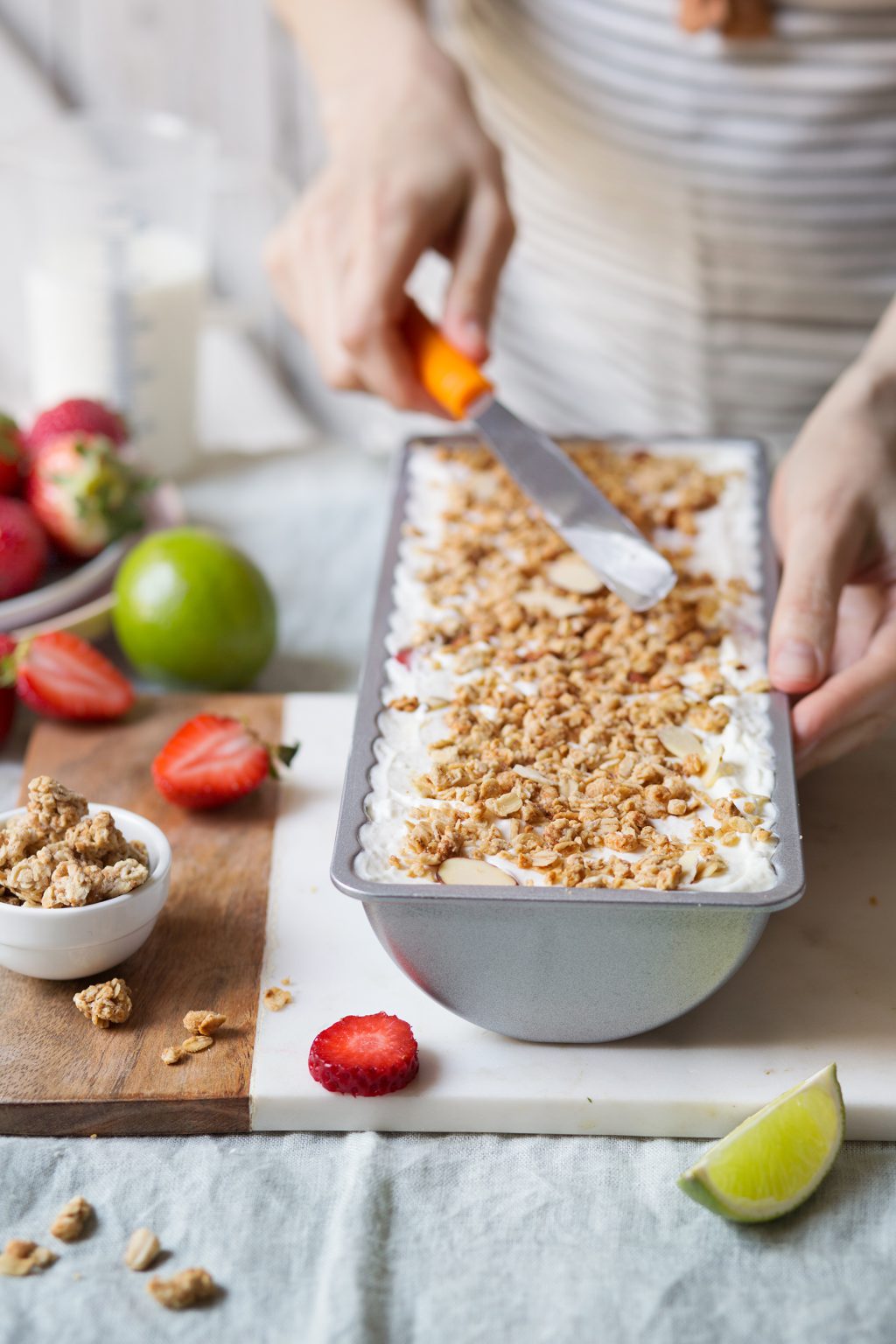 Spatula din inox cu Maner Plastic 38cmx25cm 0271012 DER